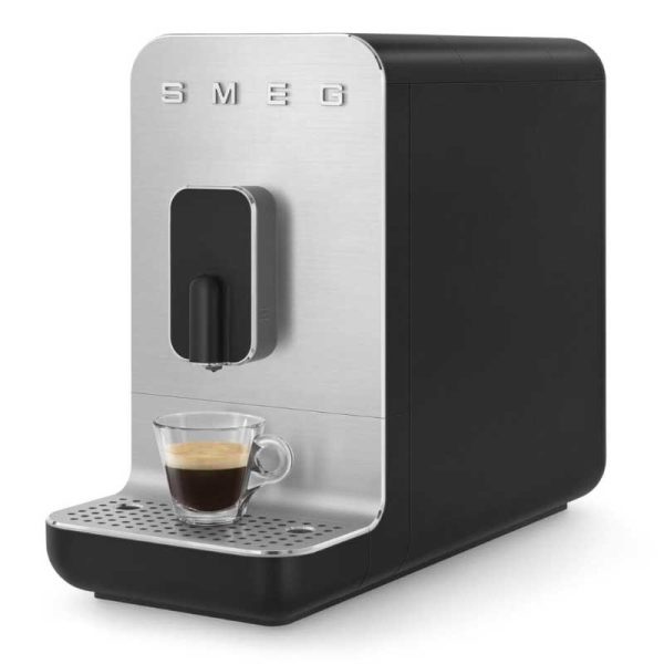 Smeg BCC11BLMEU Aparat za kavu